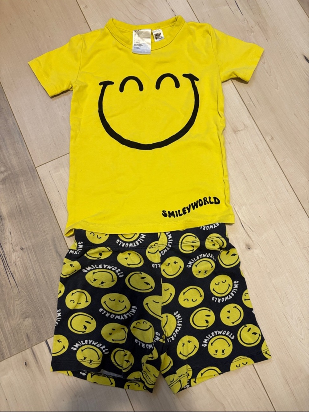 H&M Smiley World PJs s8